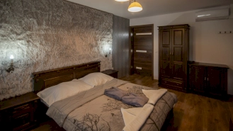 Standard szoba kétszemélyes ággyal-terasszal (Modern)