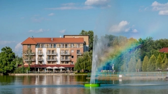 Hotel Corvus Aqua  - Gyula környéke fürdő átjárás, Őszi