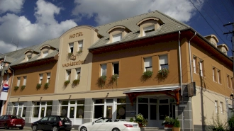 Hotel Vadászkürt  - Közép-dunántúli gyerekbarát szállodák